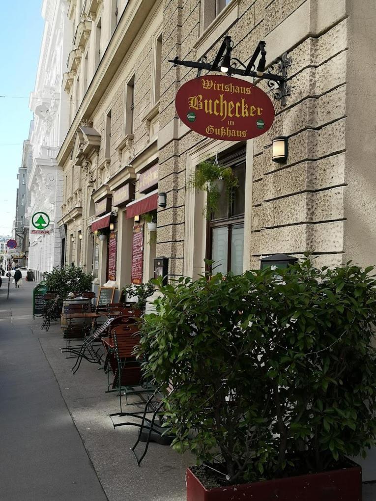 Moderne Trifft Tradition Im Herzen Wiens Экстерьер фото