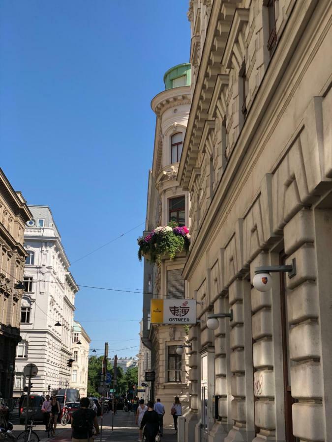Moderne Trifft Tradition Im Herzen Wiens Экстерьер фото
